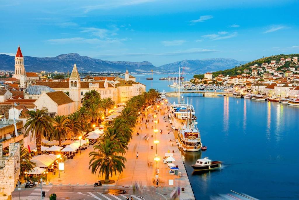 Apartman K&S Kaštela Kültér fotó
