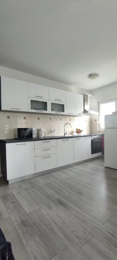 Apartman K&S Kaštela Kültér fotó