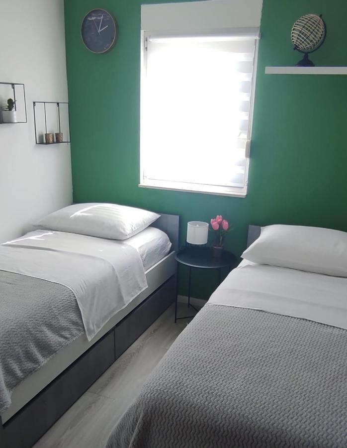 Apartman K&S Kaštela Kültér fotó